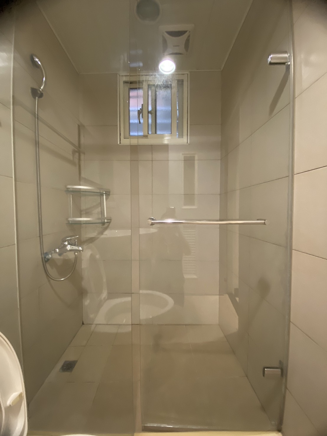 乾濕分離玻璃水垢皂垢清潔